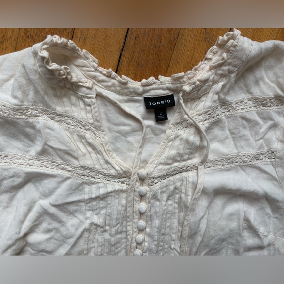 Torrid blouse - Picture 4 of 10